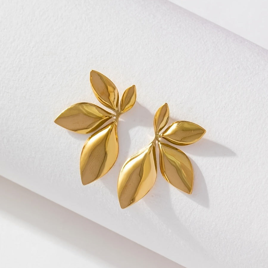1 Pair of Exquisite Leaf-Shaped Pendant Earrings - Made of Durable Titanium Steel, Fashionable and Personalized Design, Perfect for Daily Wear, Romantic Dates, and Graduation Gifts