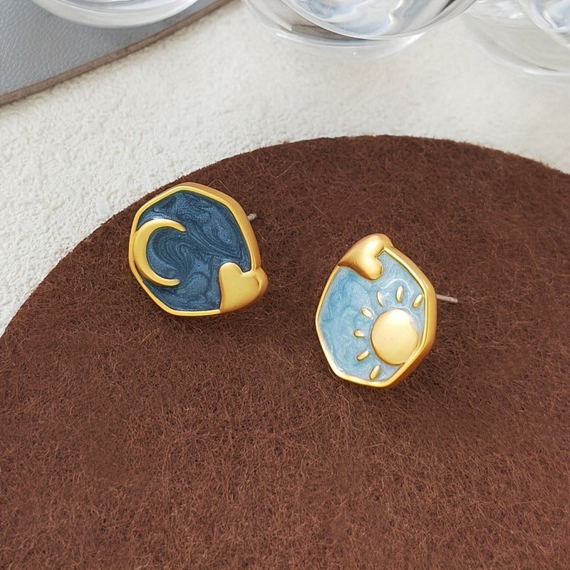 Unique Irregular Asymmetric Round Design Stud Earrings Zinc Alloy 18K Golden Plated Jewelry Personality Female Earrings