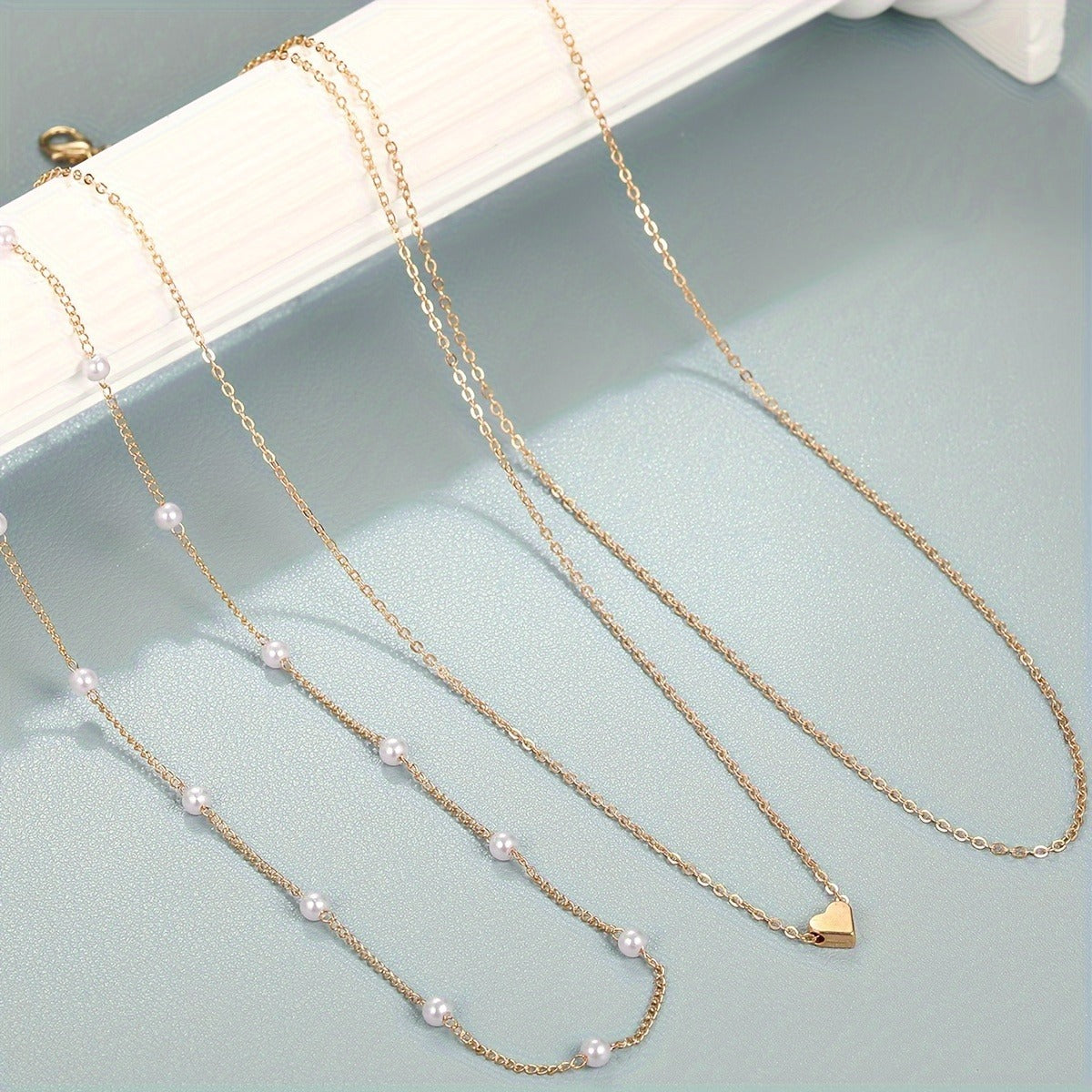 18K Gold Plated Layered Necklace Set with Heart-Shaped Pendant and Imitation Pearl Accents, Ideal for Casual Attire and Holiday Parties, Exquisite, Details, Bohemia Style, Y2K Style